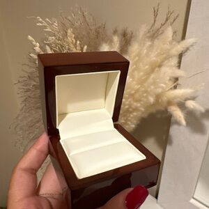 Sophisticated Brown Jewelry Box